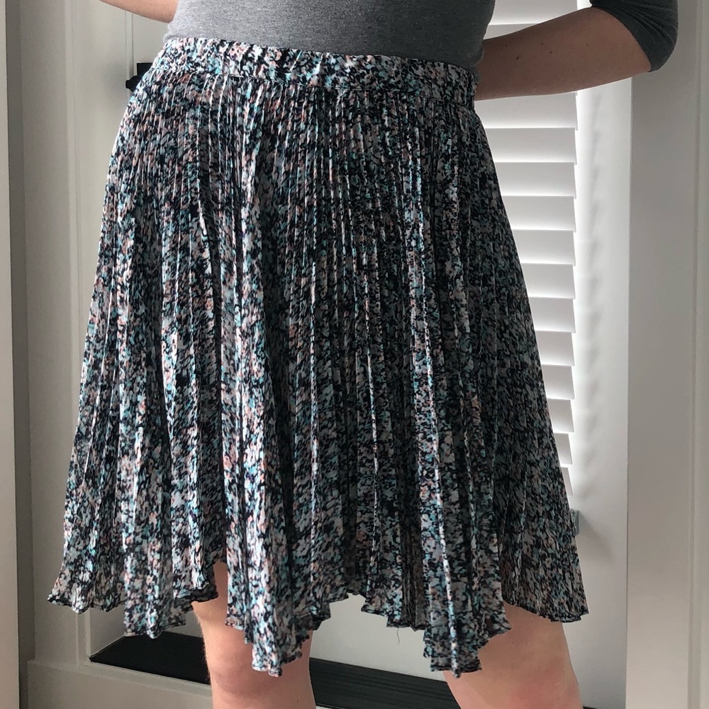 Club Monaco Pleated Skirt